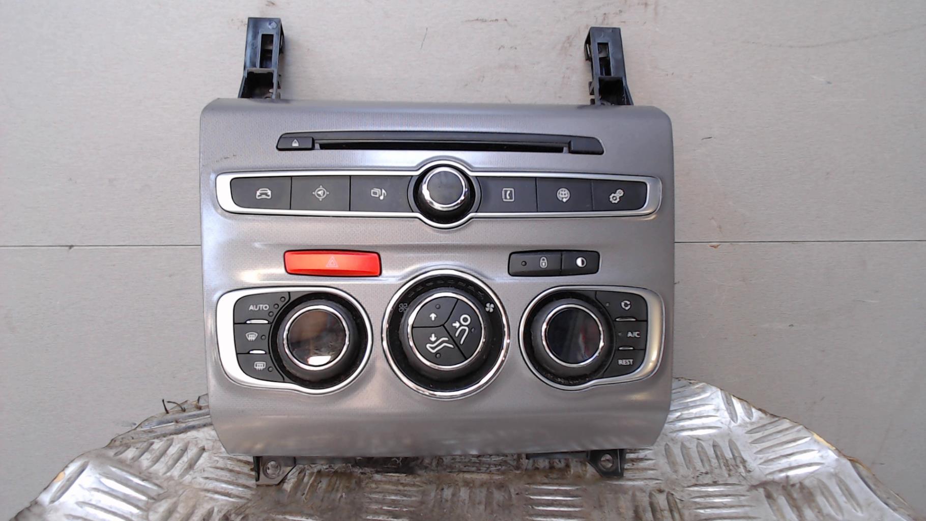 Commande chauffage CITROEN C4 2 PHASE 2 Diesel - 1