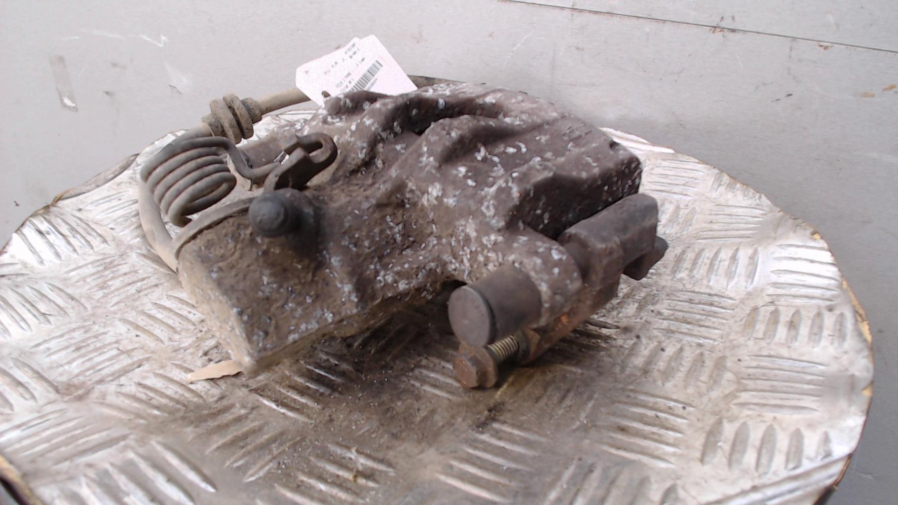 Etrier arriere droit (freinage) FORD FOCUS 2 PHASE 1 Diesel - 1