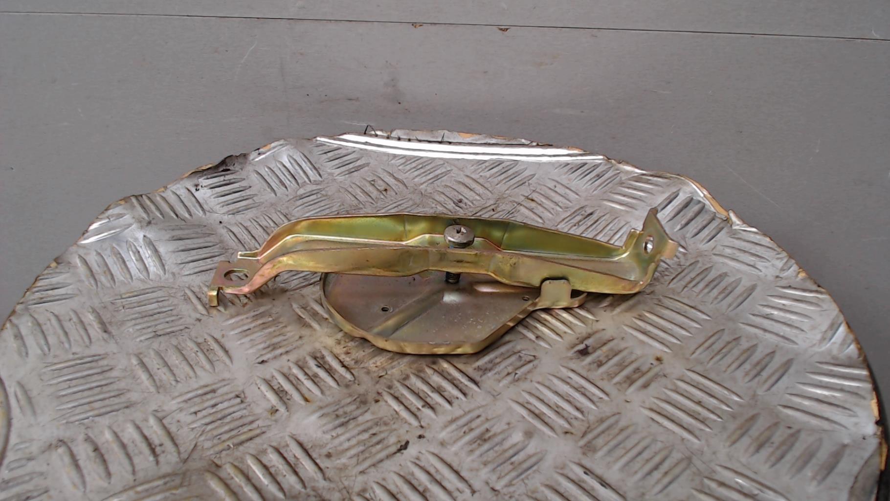 Cache batterie BMW SERIE 3 E46 PHASE 1 Essence - 1