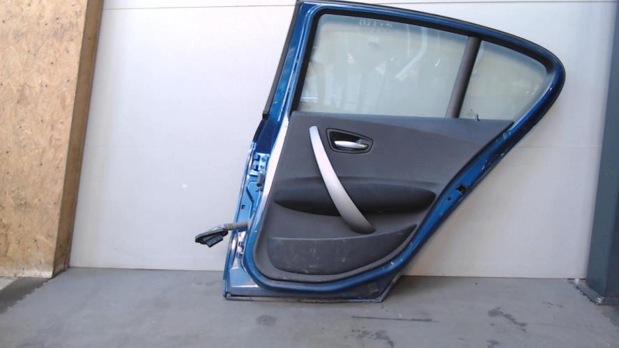 Portière Arrière Droite Pour BMW Série 1 E87 Phase 1 - Réf 41527191018, Occasion Bon état, Grise