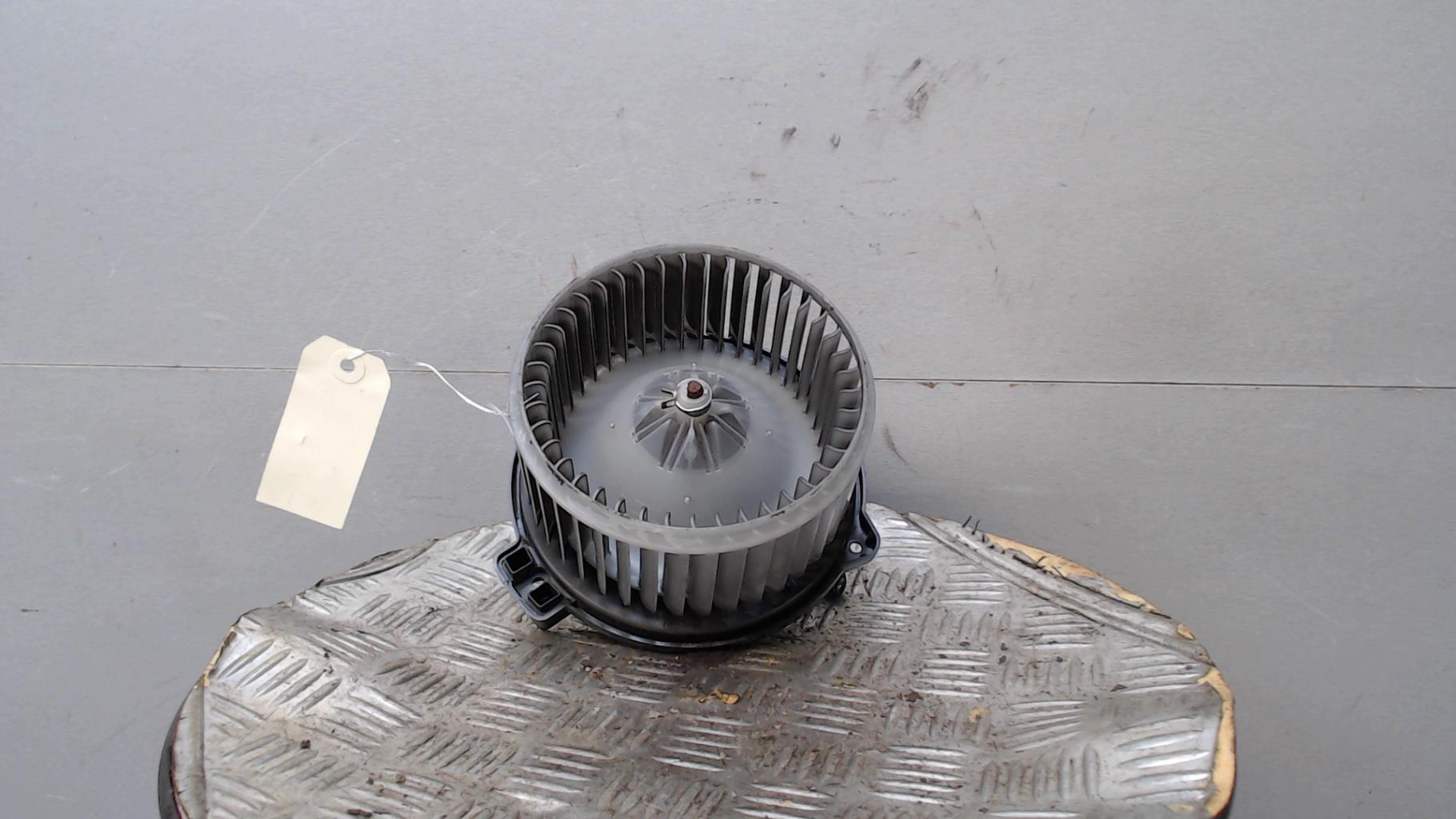 Pulseur d'air TOYOTA COROLLA VERSO 2 PHASE 1 Diesel - 1