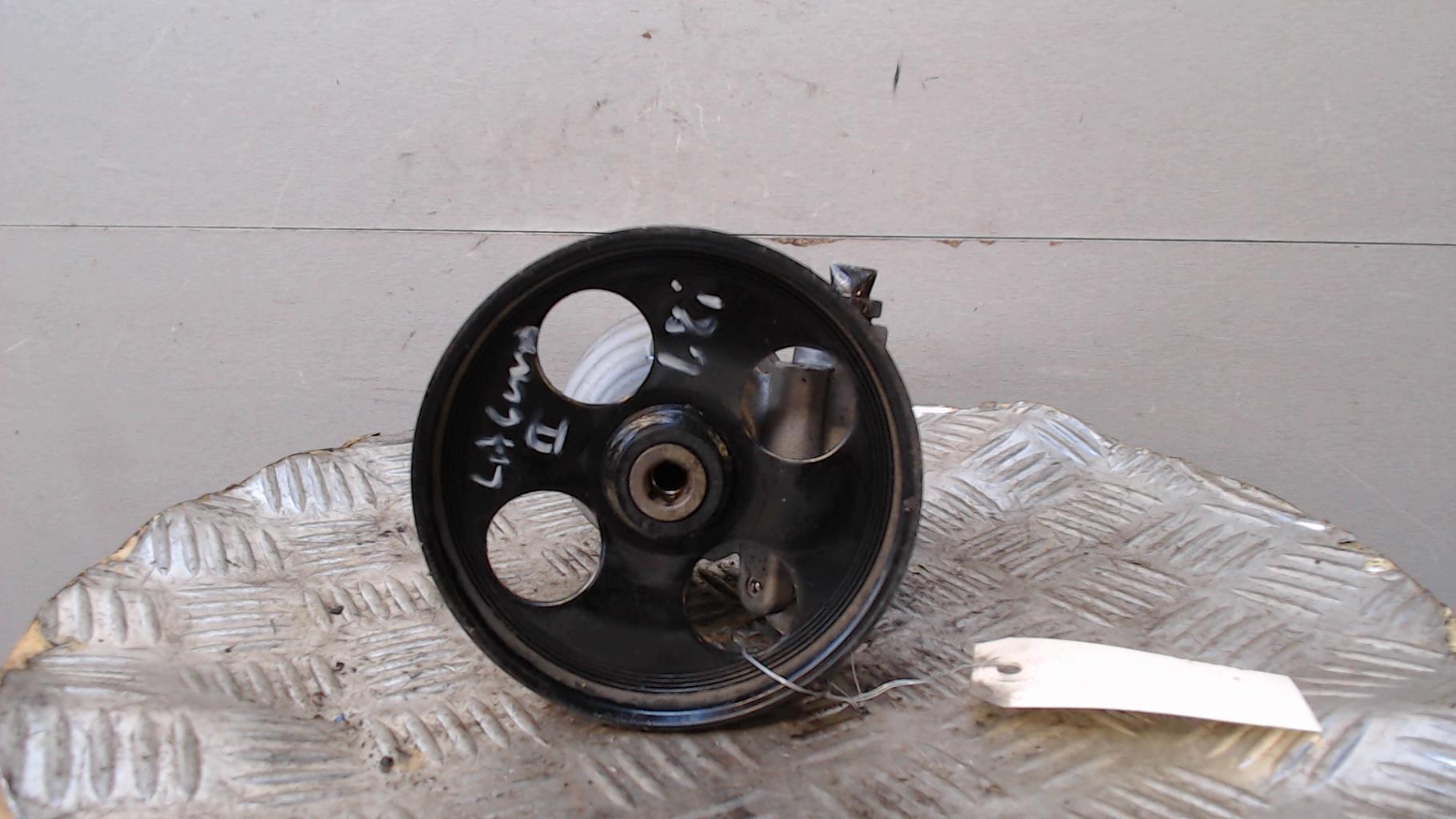Pompe de direction RENAULT LAGUNA 2 PHASE 1 BREAK Essence - 1