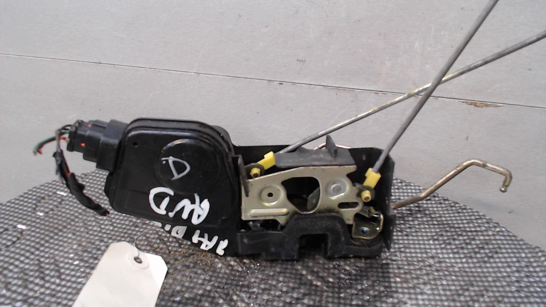 Serrure avant droit HYUNDAI MATRIX PHASE 1 Diesel - 1