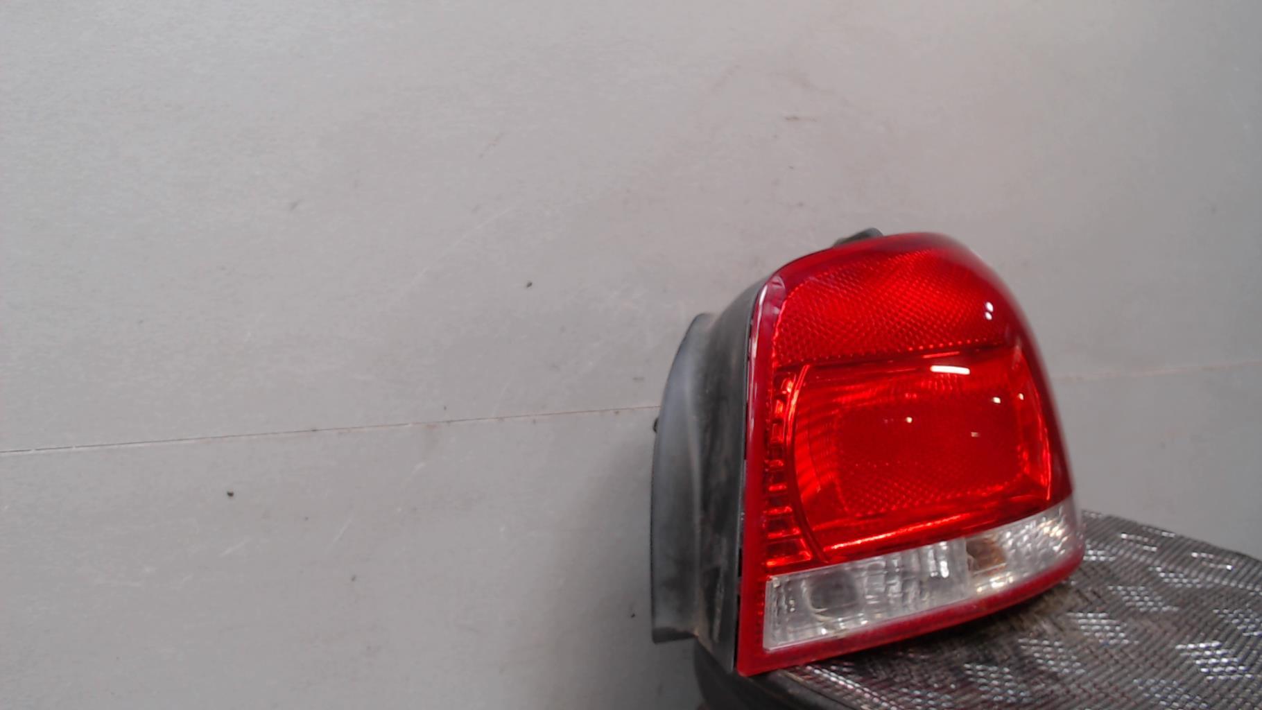 Feu arriere principal droit (feux) AUDI A3 2 PHASE 1 Diesel - 1
