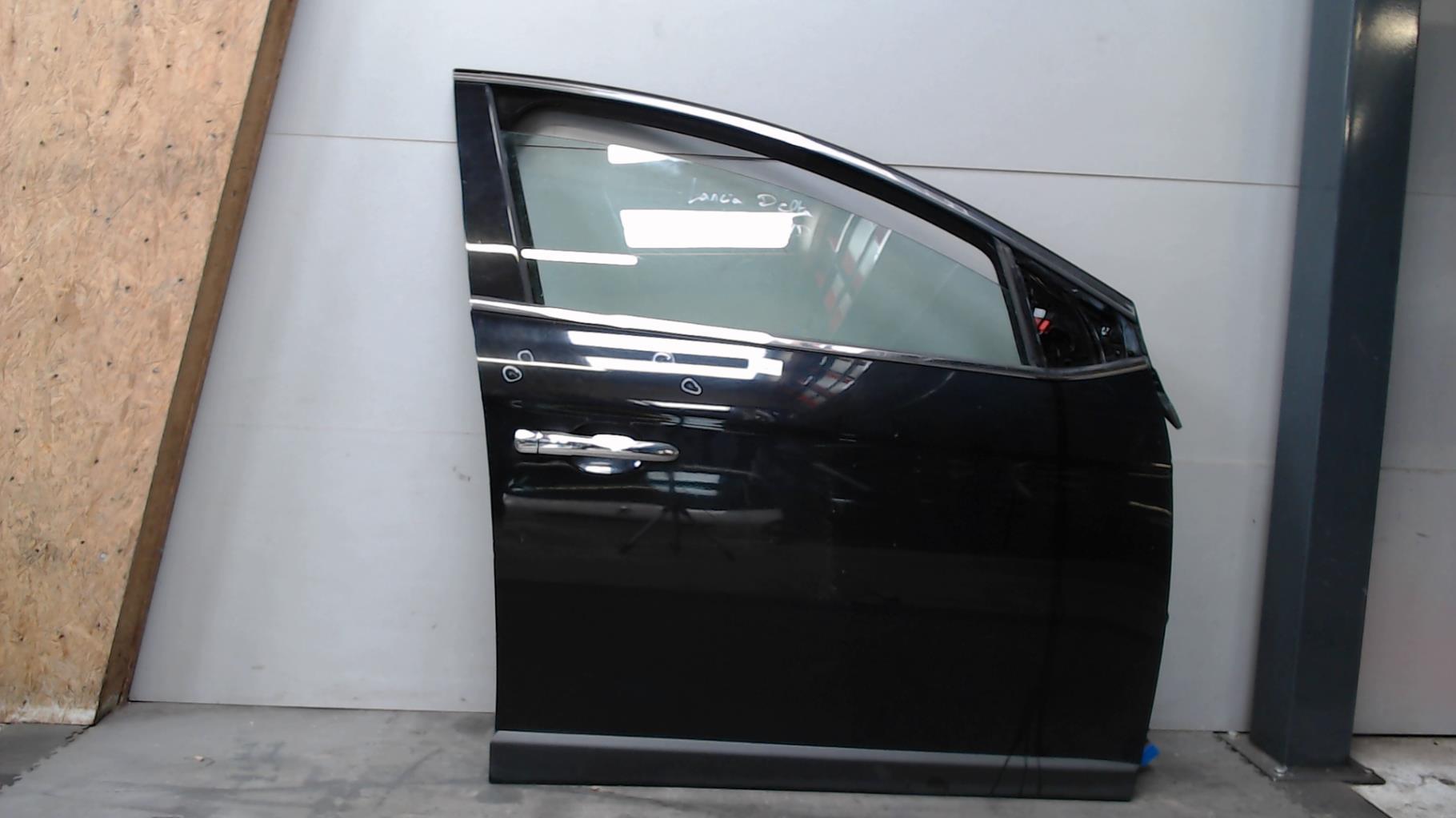 Porte avant droit LANCIA DELTA 3 Diesel - 1