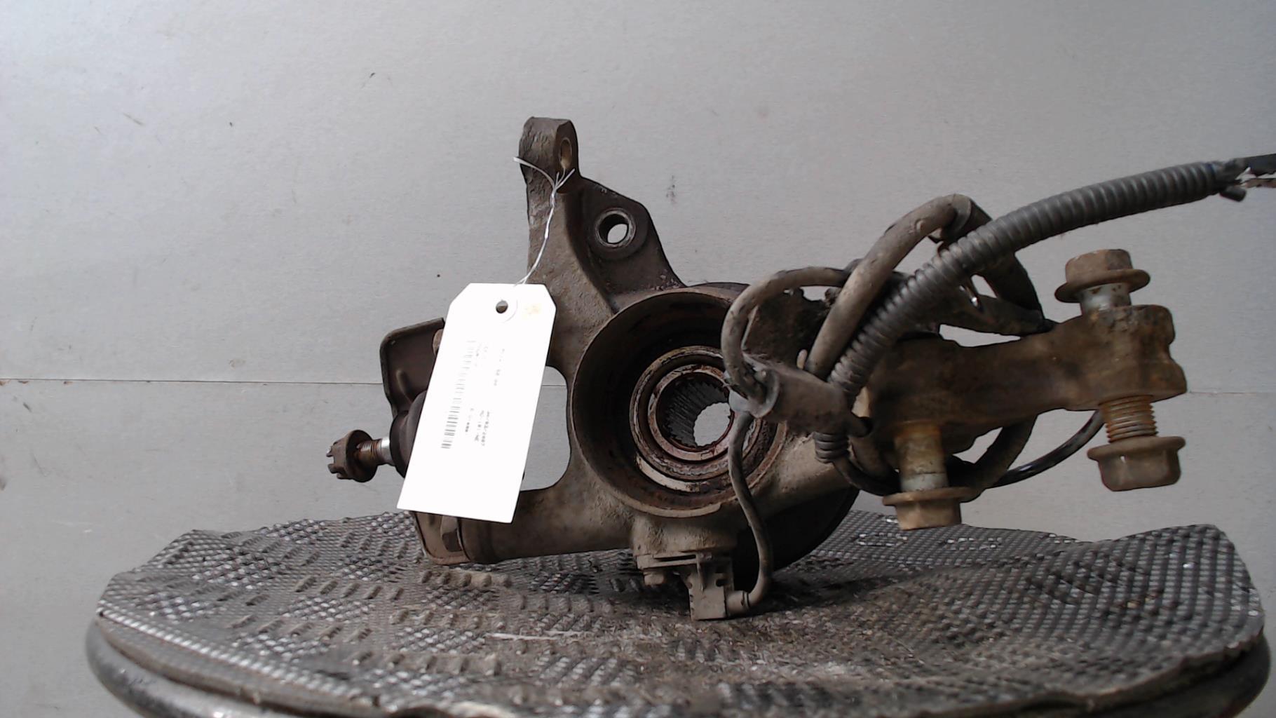 Moyeu avant gauche KIA CEE-D 1 PHASE 1 Diesel - 1