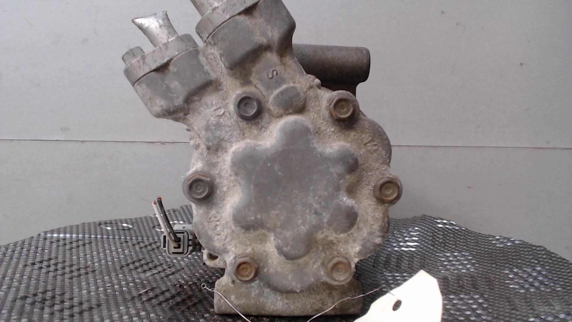 Compresseur clim RENAULT MODUS PHASE 1 Essence - 1