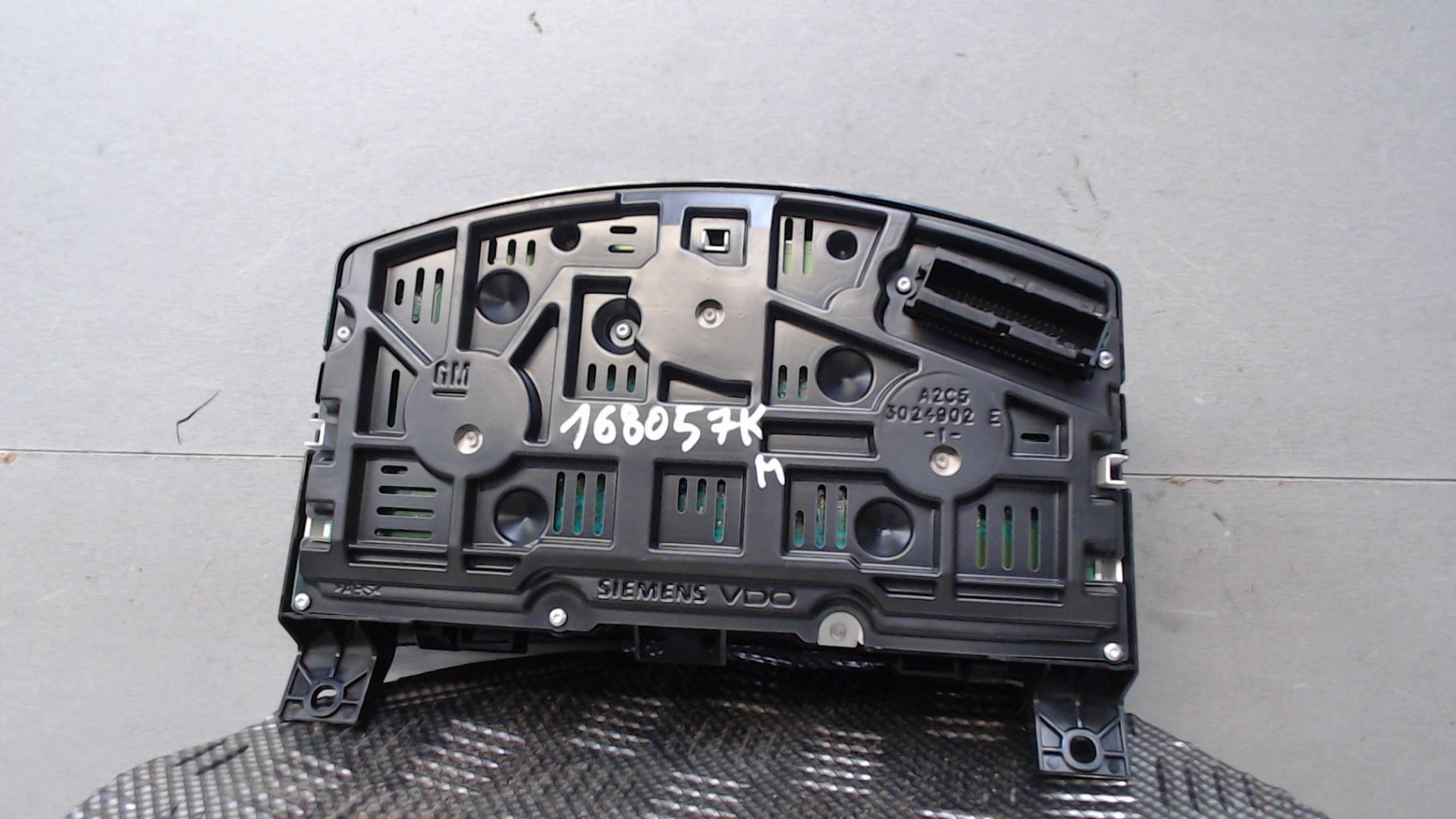 Compteur OPEL ASTRA H GTC PHASE 1 Diesel - 1
