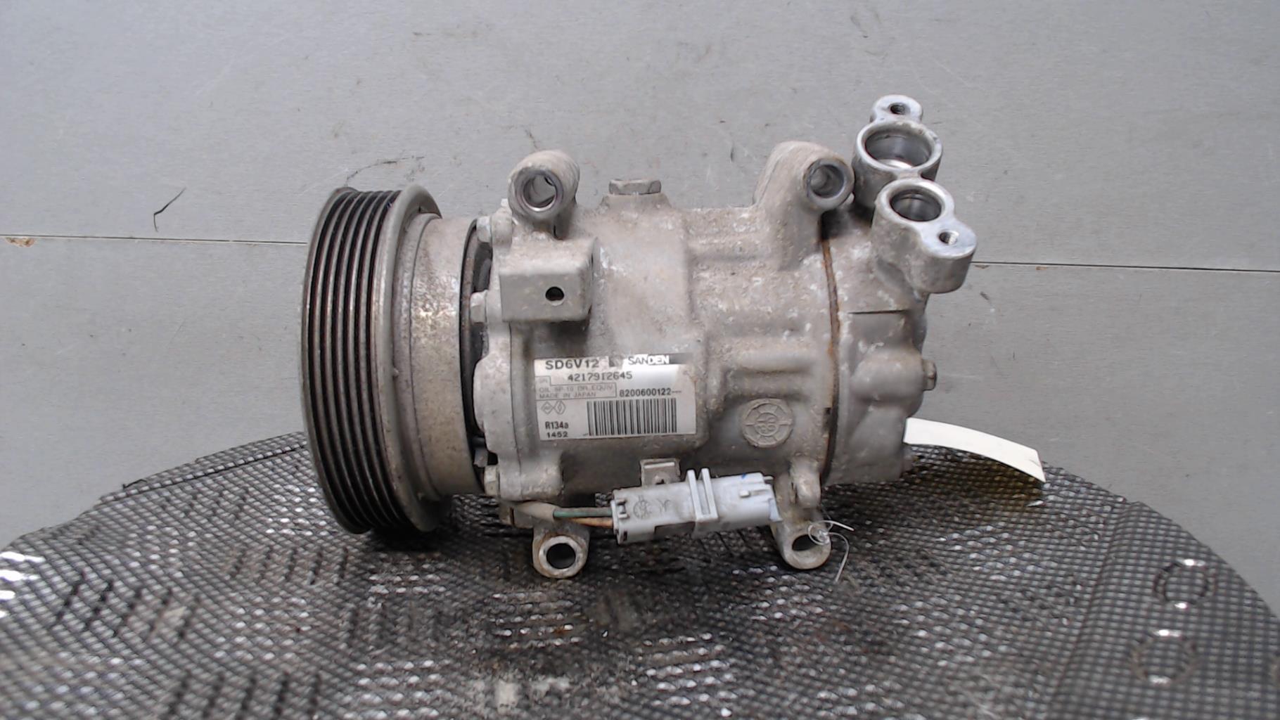 Compresseur clim RENAULT CLIO 3 PHASE 1 Essence - 1