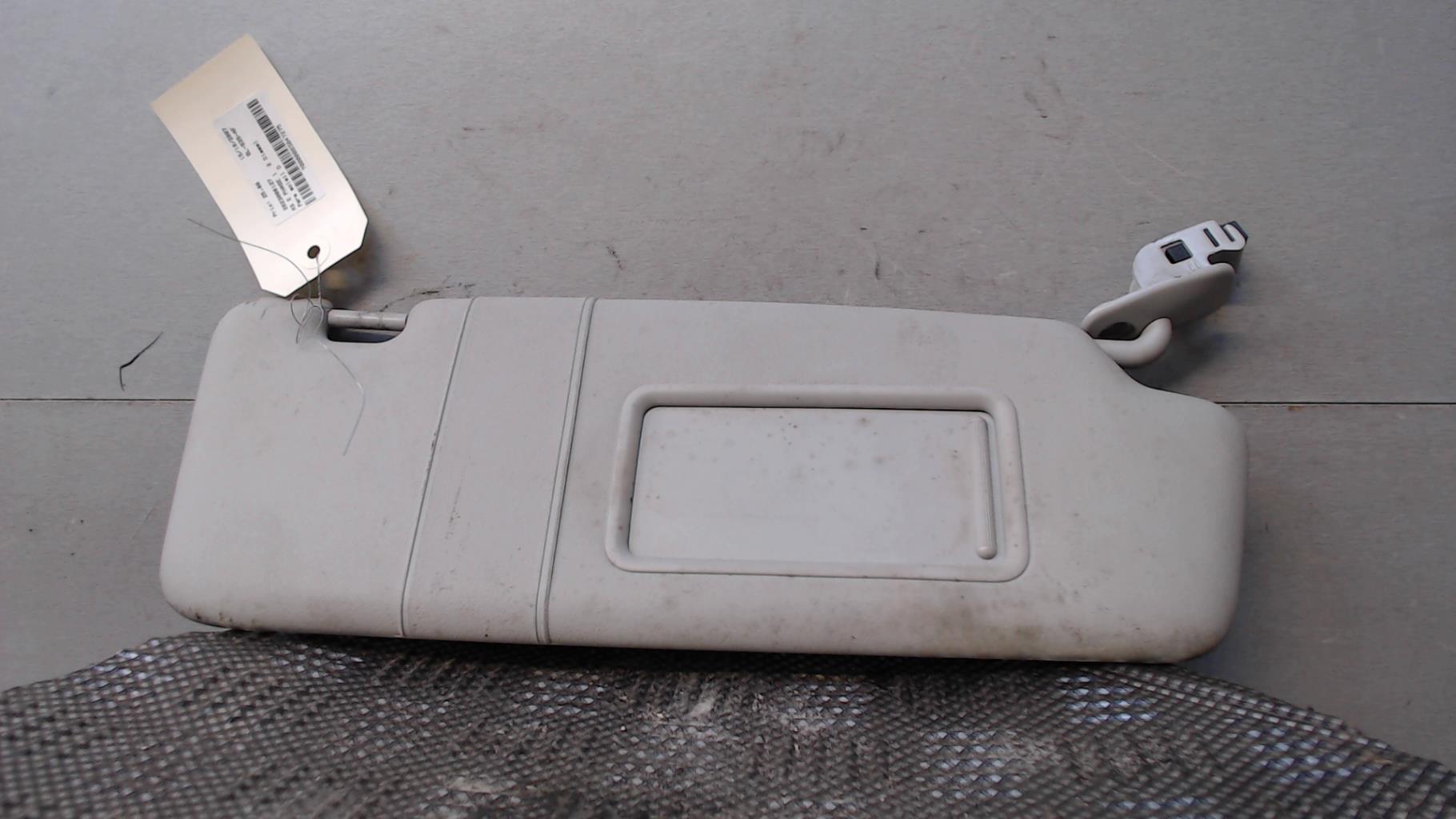 Pare soleil droit AUDI A3 2 PHASE 1 Diesel - 1
