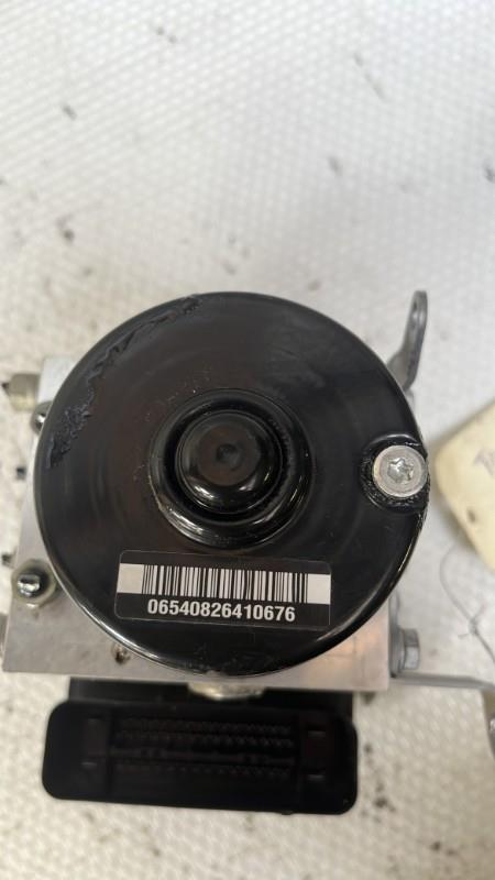 Bloc ABS (freins anti-blocage) BMW SERIE 3 E90 PHASE 1 Diesel - 1
