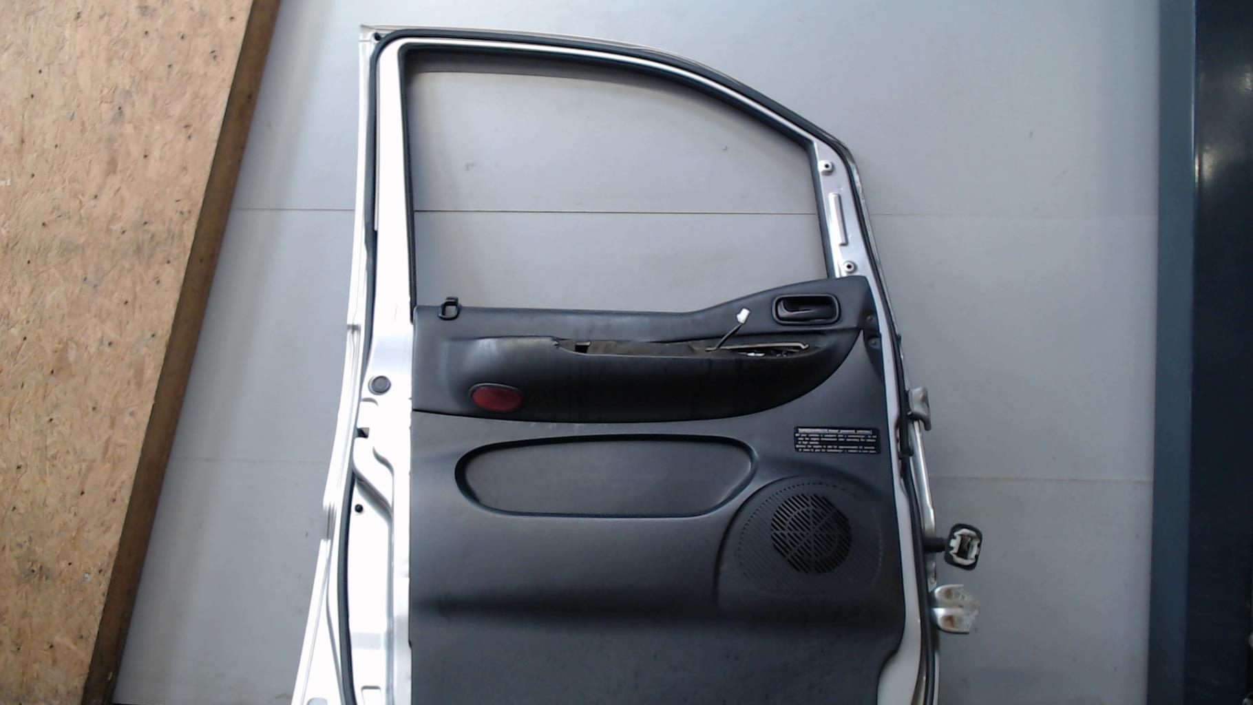 Porte avant gauche HYUNDAI SATELLITE 1 PHASE 1 Diesel - 1