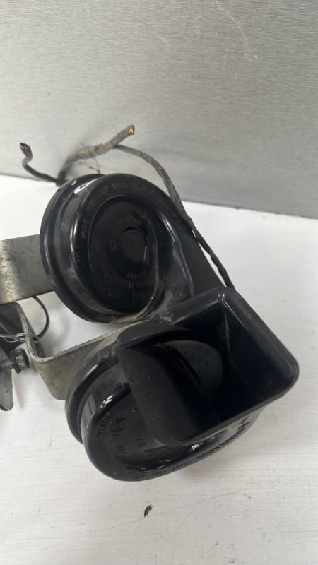 Avertisseur/Klaxon BMW SERIE 1 E87 PHASE 2 Diesel - 1