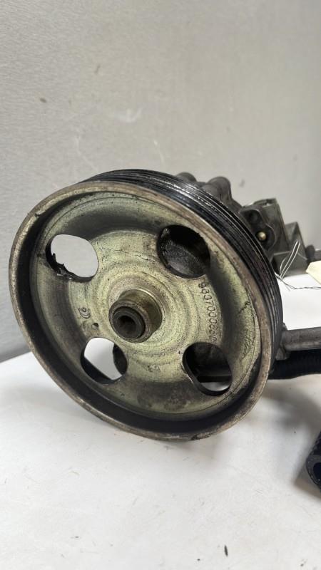 Pompe de direction CITROEN C5 1 PHASE 1 Diesel - 1
