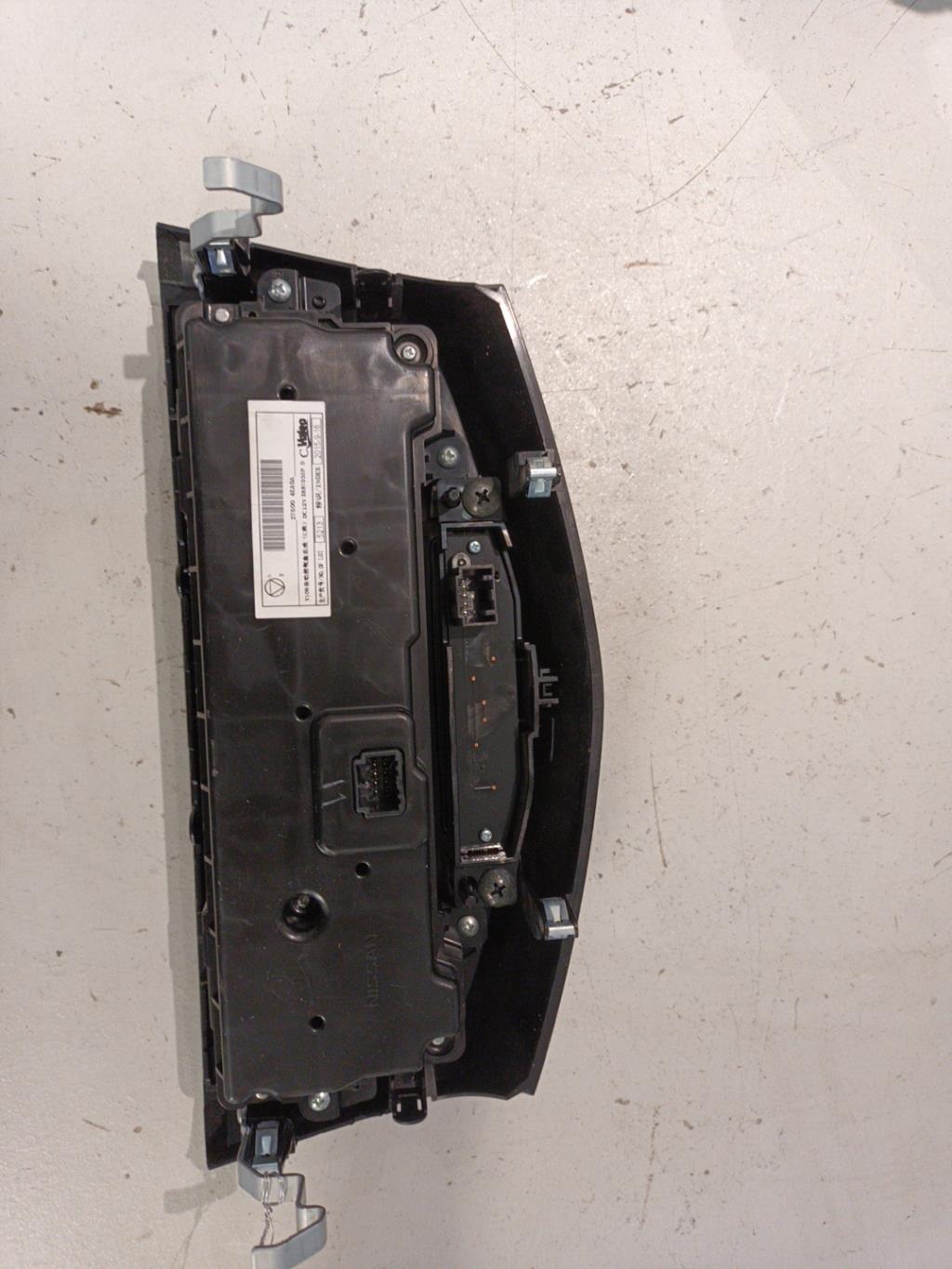 Commande chauffage NISSAN X-TRAIL 3 PHASE 1 Diesel - 1