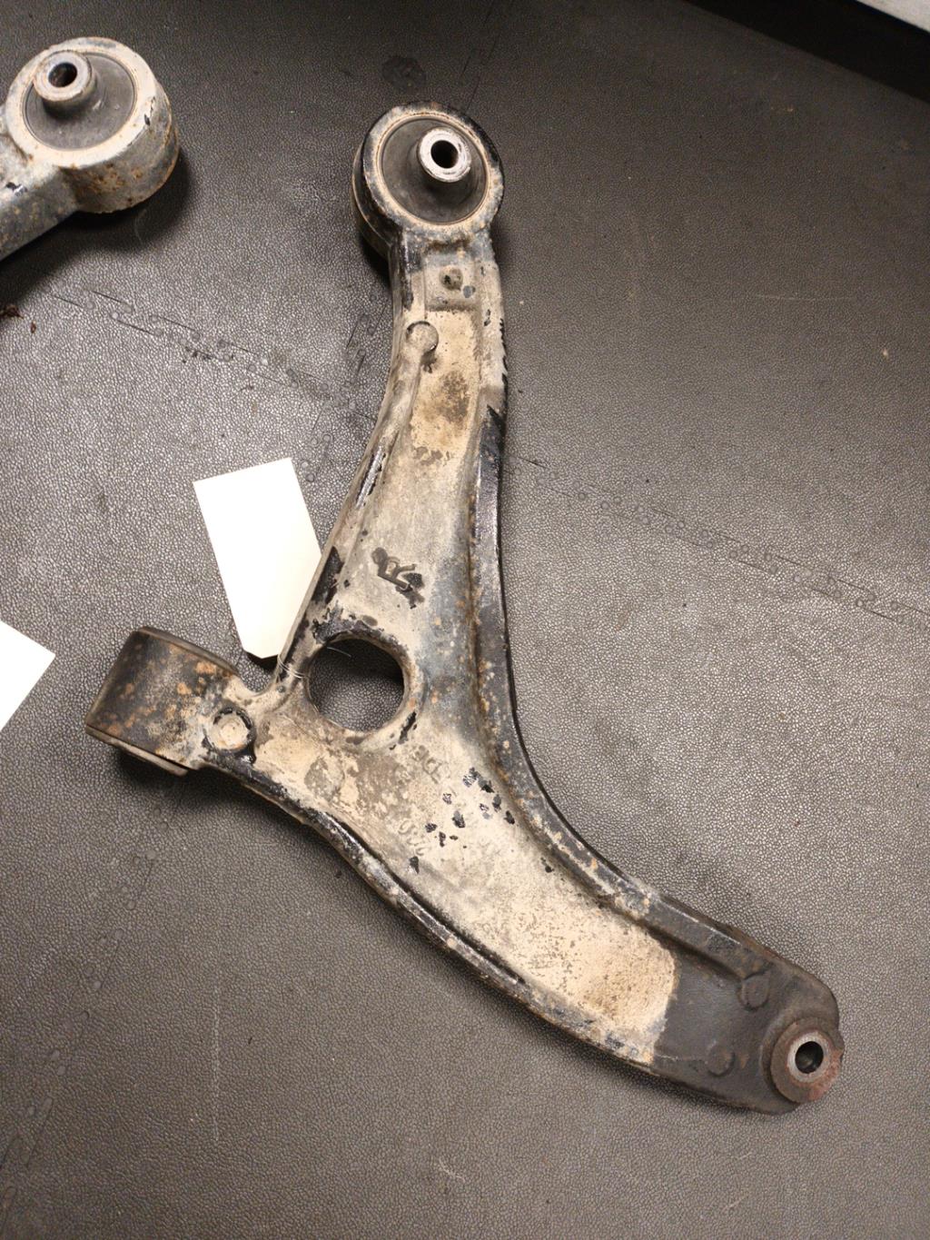 Triangle avant droit RENAULT MASTER 3 PHASE 3 Diesel - 1