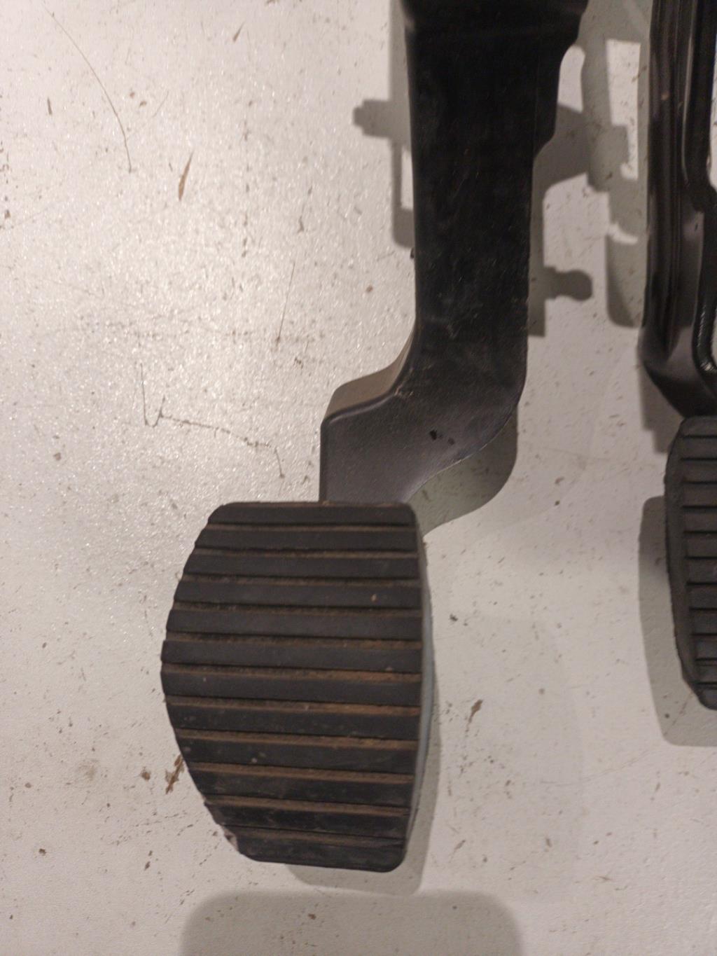 Pedale d'embrayage CITROEN C3 3 SOCIETE PHASE 1 Diesel - 1