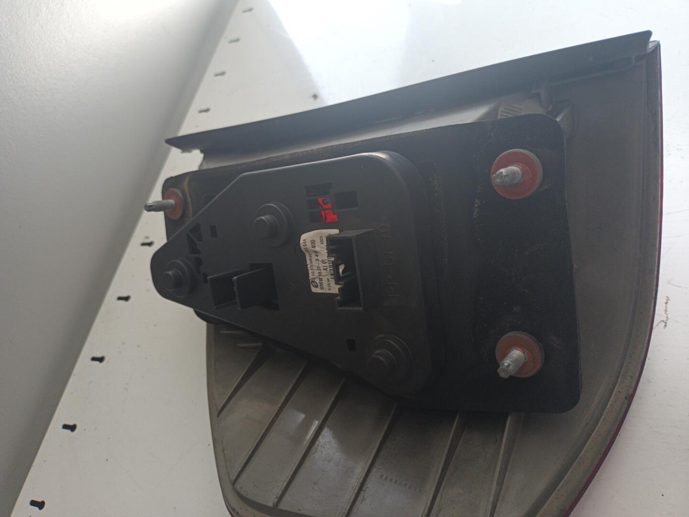 Feu arriere principal droit (feux) BMW X3 E83 PHASE 1 Diesel - 1
