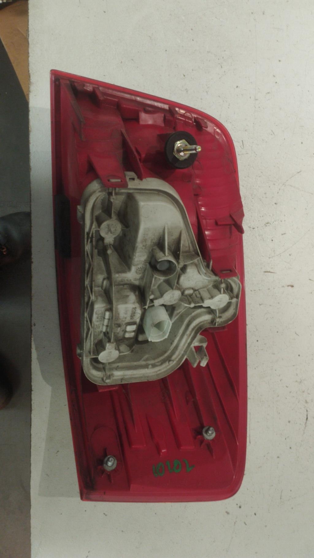 Feu arriere principal gauche (feux) AUDI A3 2 PHASE 1 Diesel - 1