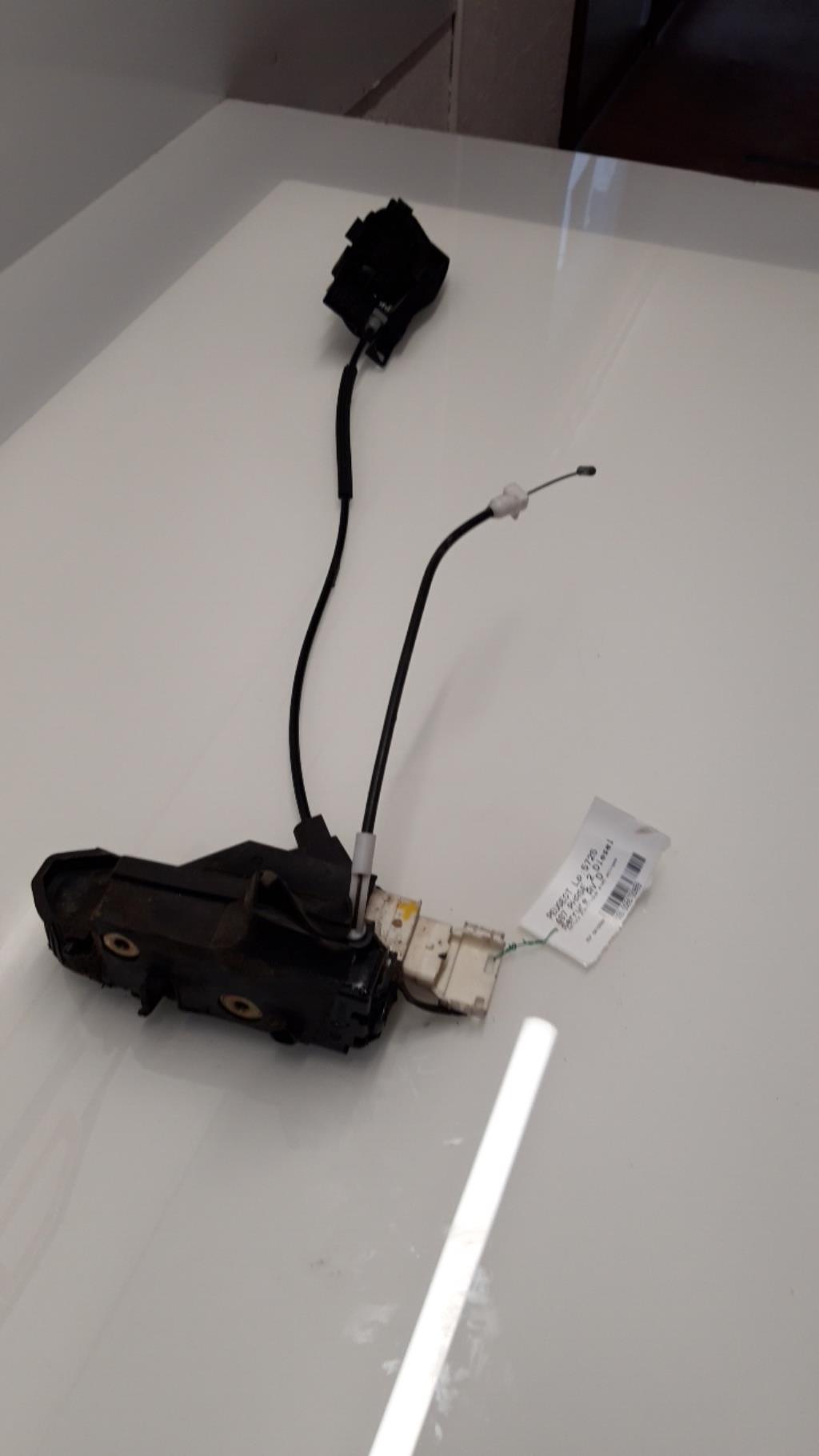 Serratura anteriore destra PEUGEOT 407  - 1