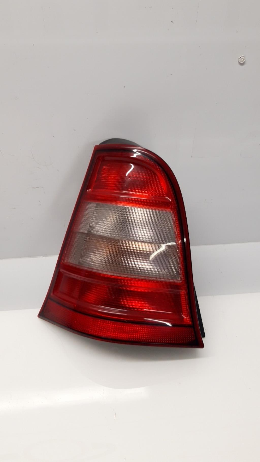 Fanale posteriore principale sinistro (luci) MERCEDES CLASSE A 168 PHASE 1 Gasolina - 1