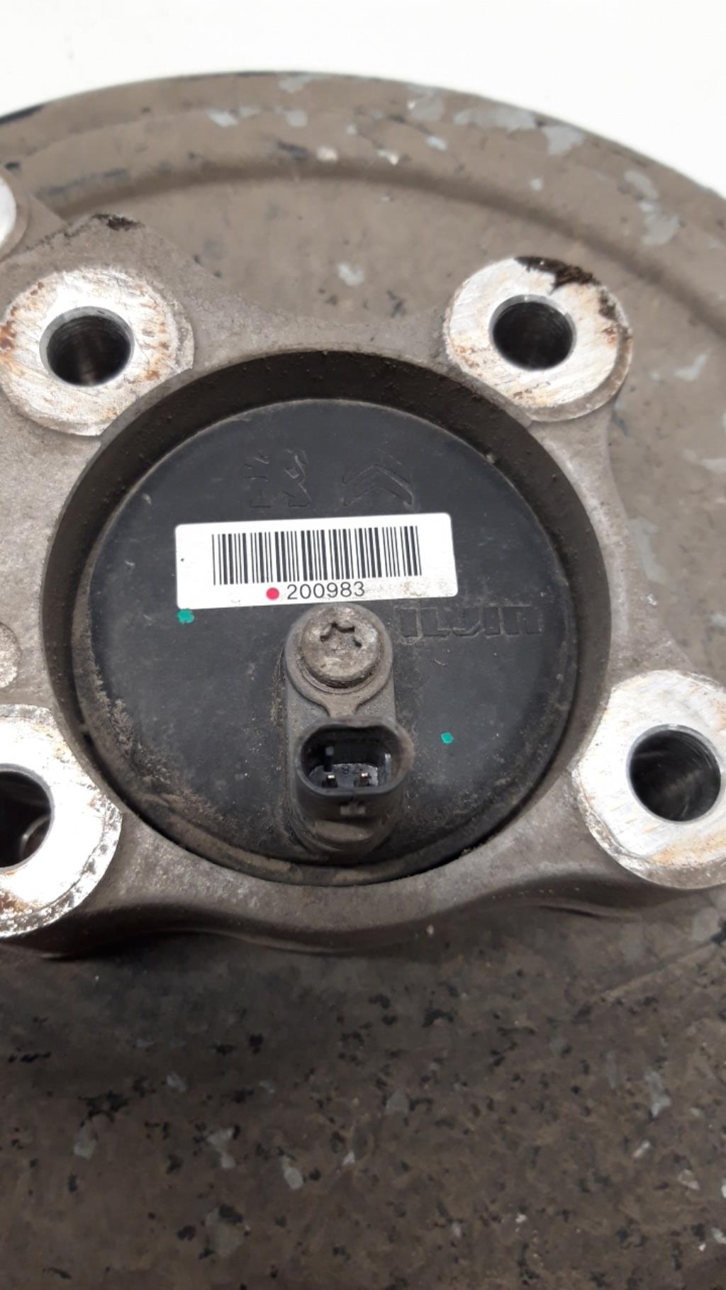 Mozzo posteriore sinistro PEUGEOT 5008 2 PHASE 1 Gasolina - 1