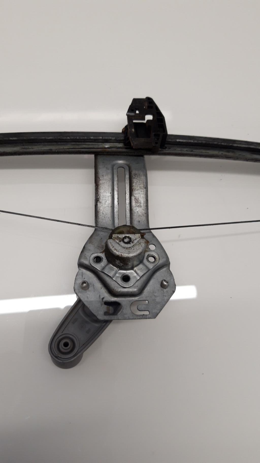 Alzacristalli manuale anteriore sinistro CITROEN C3 1 PHASE 1 Diésel - 1