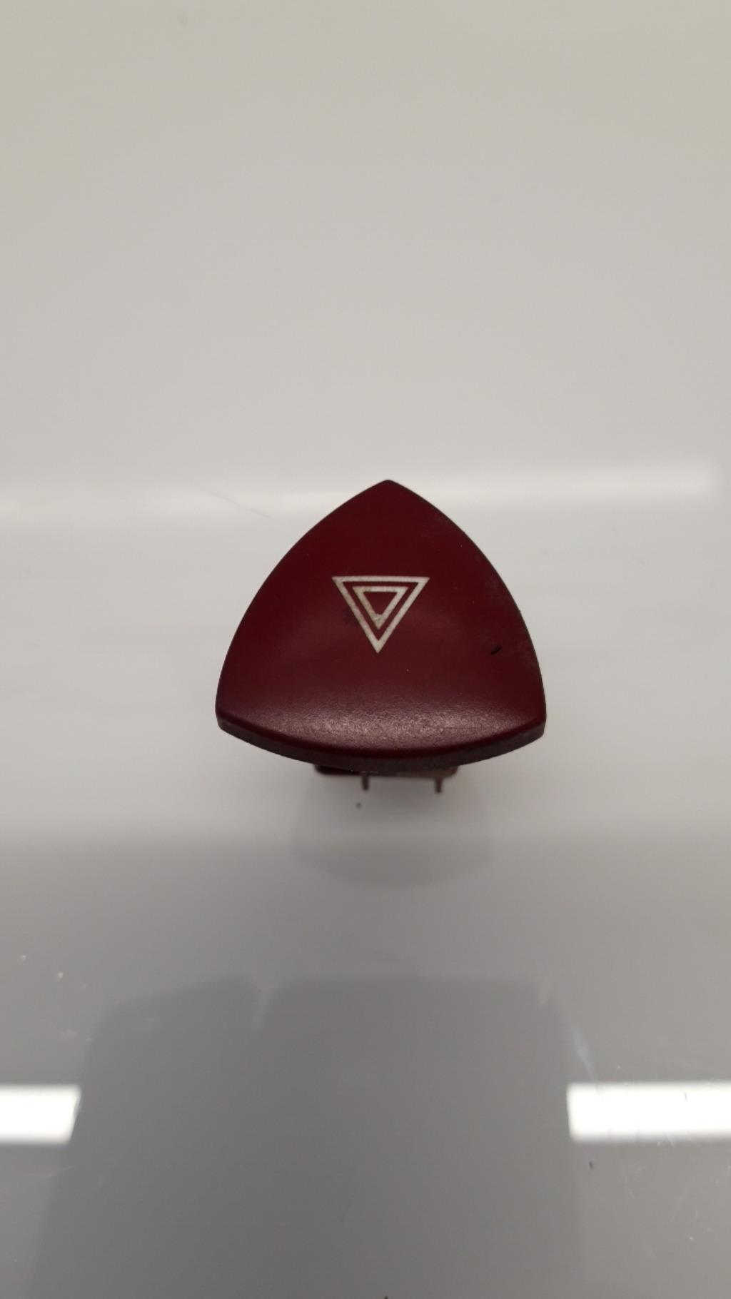 Bouton de warning PEUGEOT 807 Essence - 1