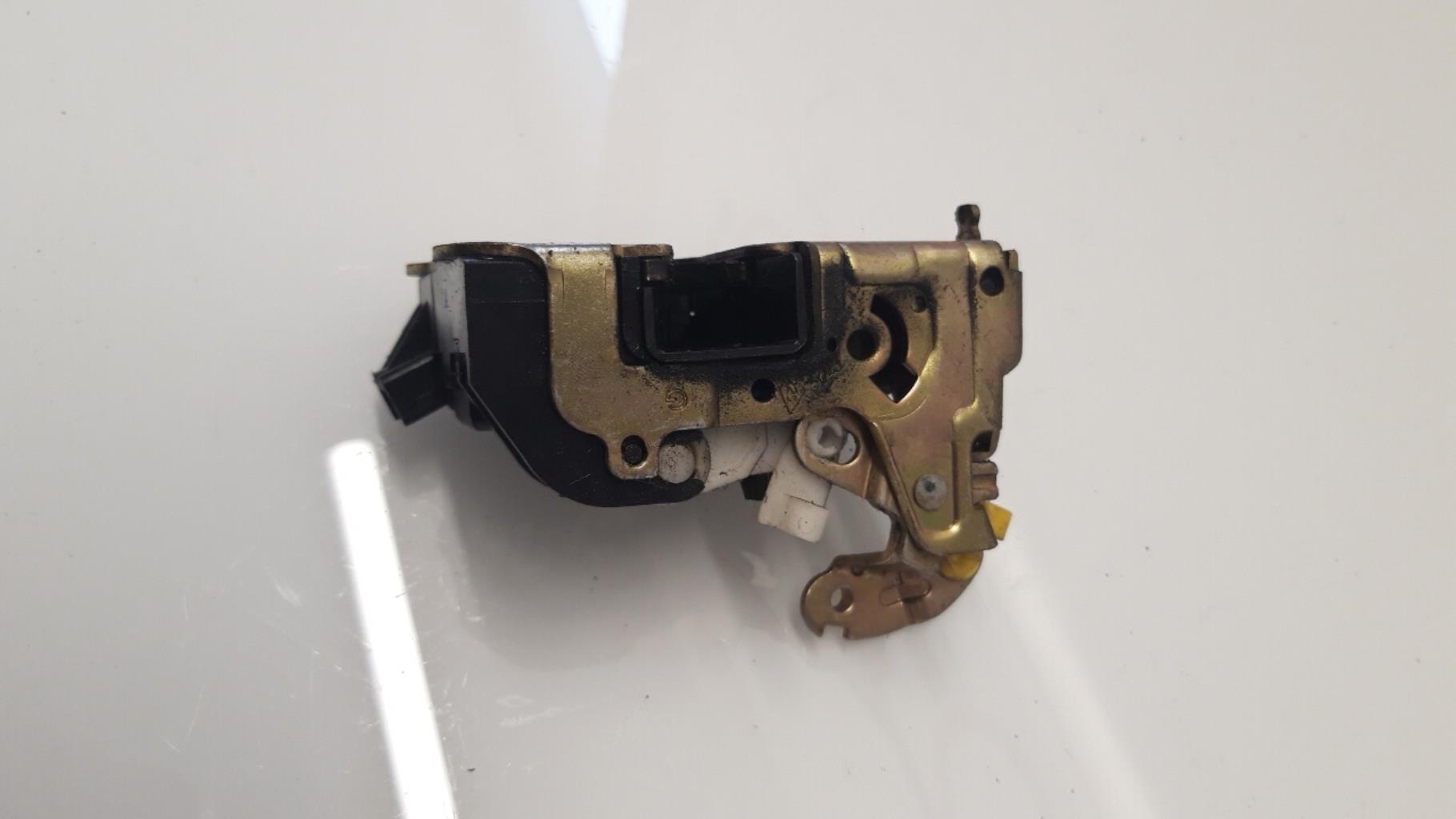 Serratura posteriore sinistra RENAULT CLIO 1 PHASE 1 Gasolina - 1