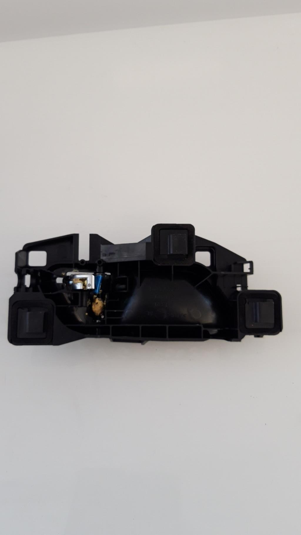 Maniglia interna anteriore sinistra PEUGEOT 5008 2 PHASE 1 Gasolina - 1