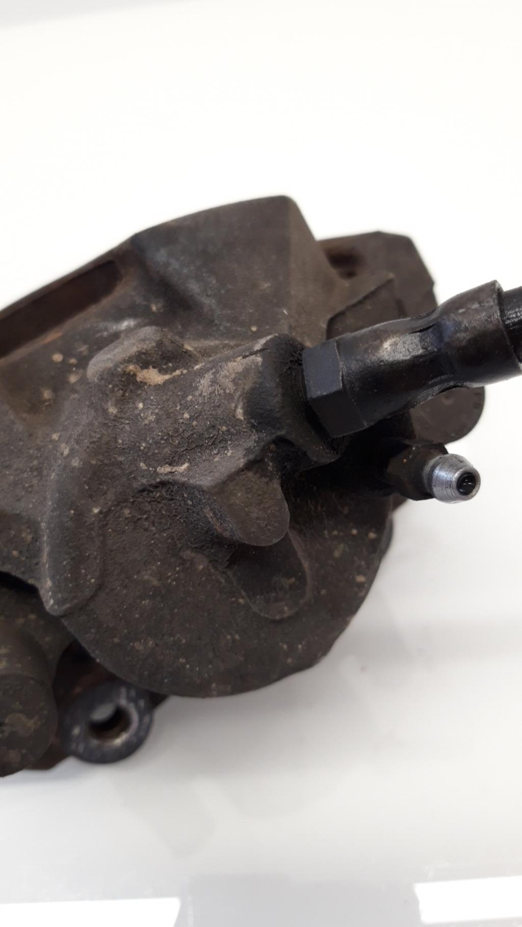 Pinza freni anteriore destra FORD KUGA 1 Diésel - 1