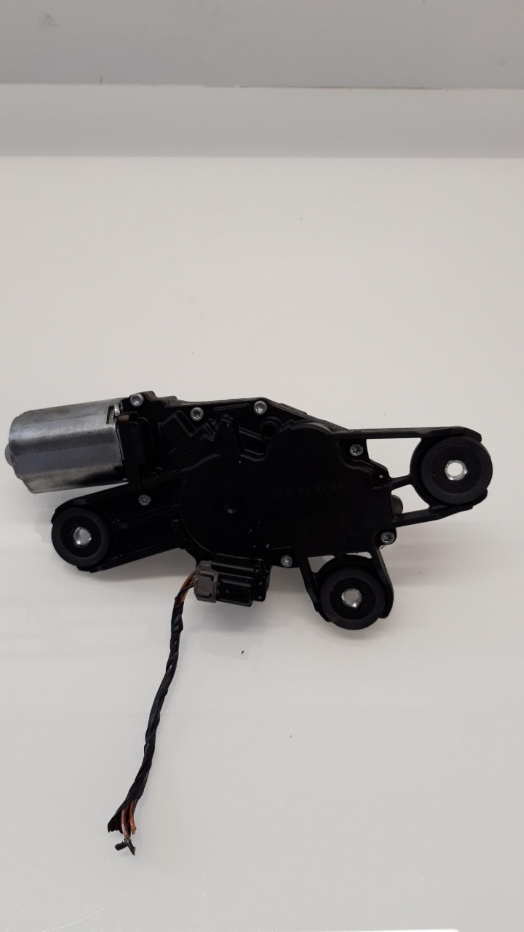 Motore tergicristallo posteriore FORD KUGA 1 Diésel - 1