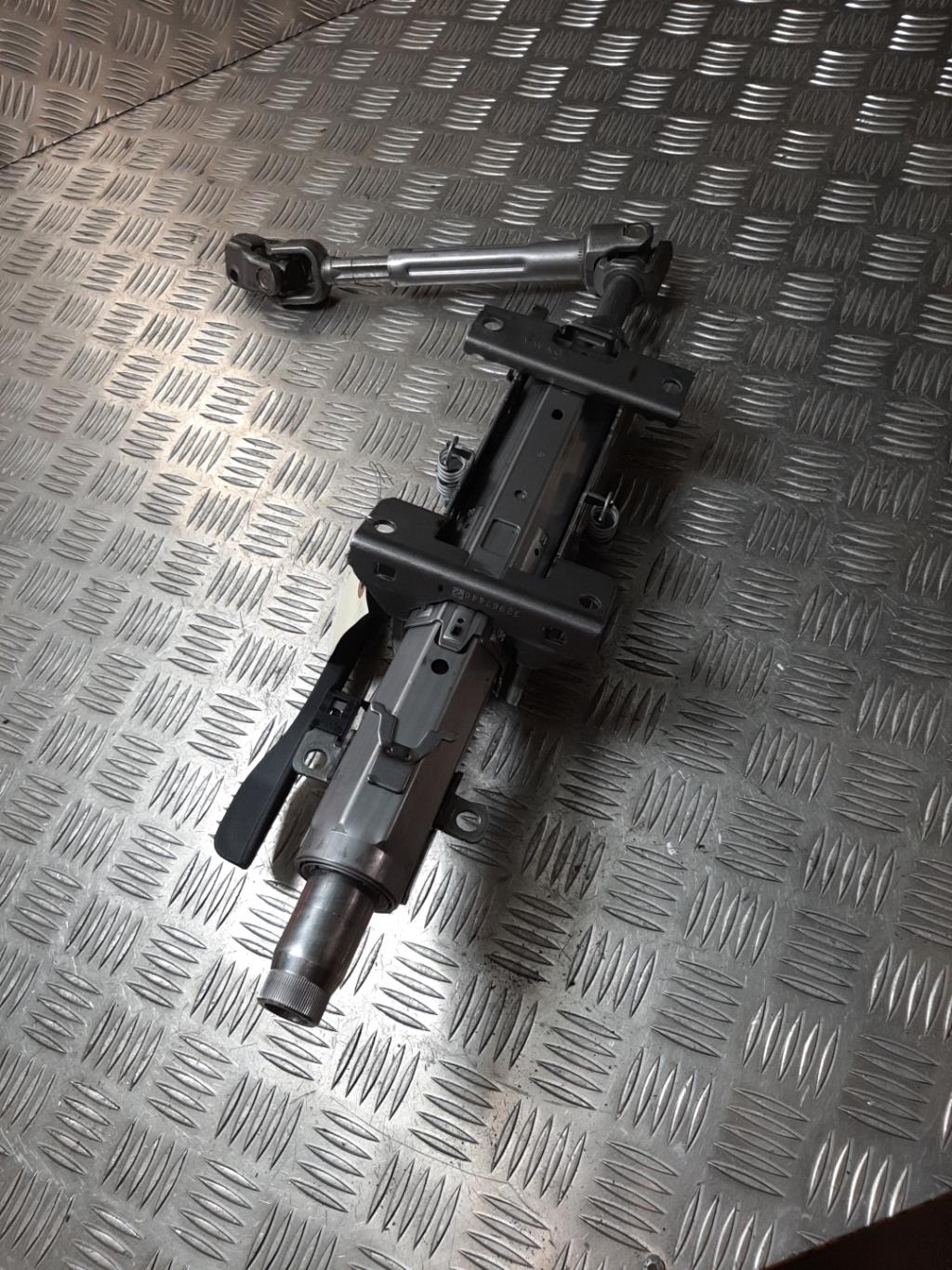 Colonne de direction VOLKSWAGEN GOLF 7 PHASE 2 Essence - 1