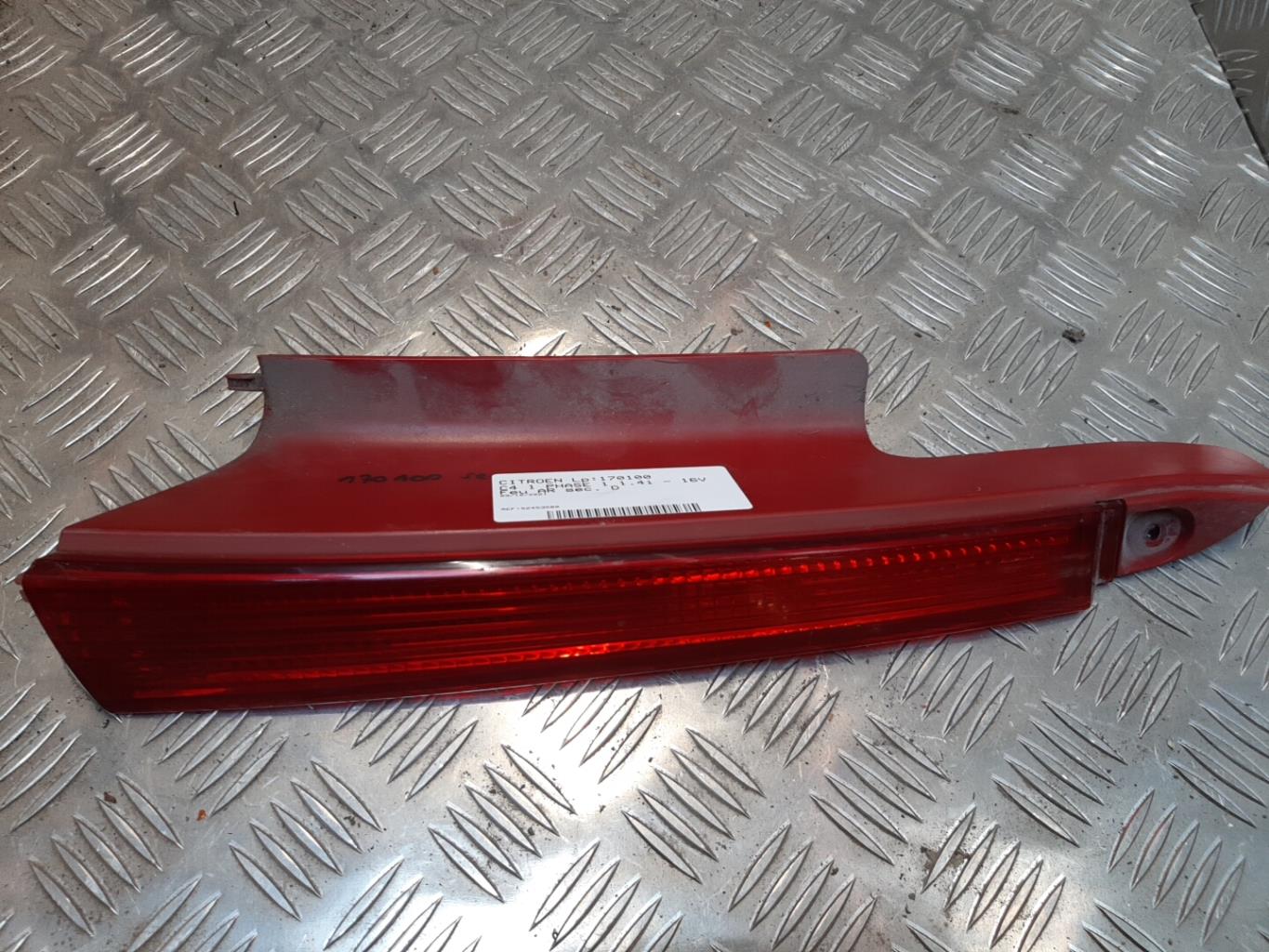 Feu arriere secondaire droit (feux) CITROEN C4 1 PHASE 1 Essence - 1