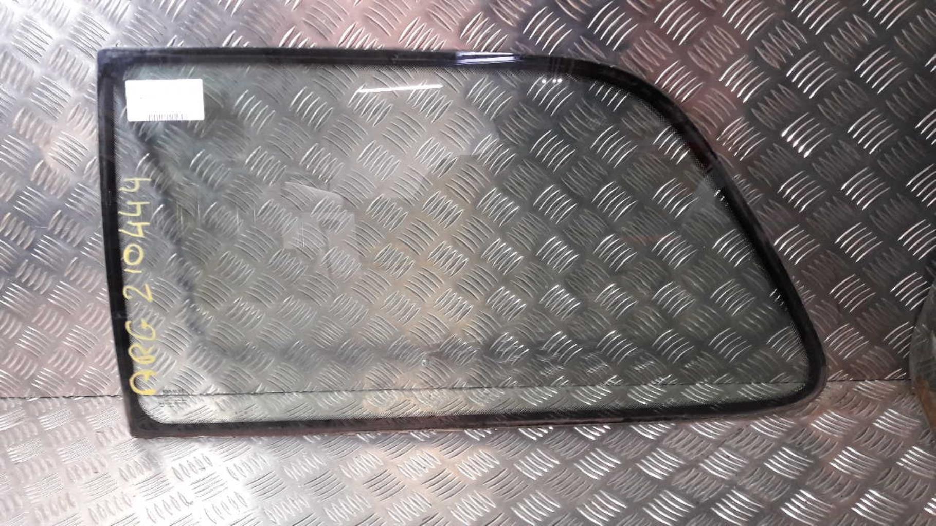 Vitre arriere gauche RENAULT CLIO 1 PHASE 2 Diesel - 1