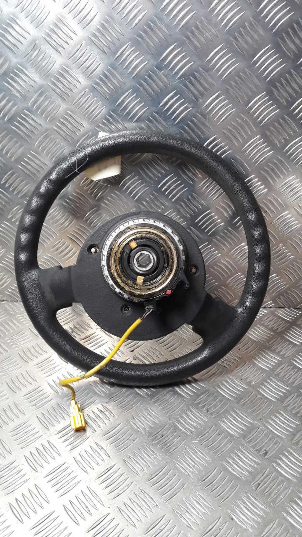 Volant FORD KA 1 PHASE 1 Essence - 1