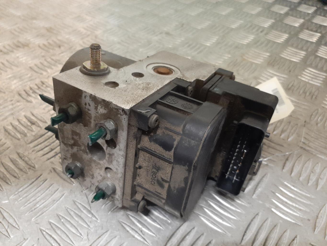 Bloc ABS (freins anti-blocage) OPEL CORSA C PHASE 1 Diesel - 1