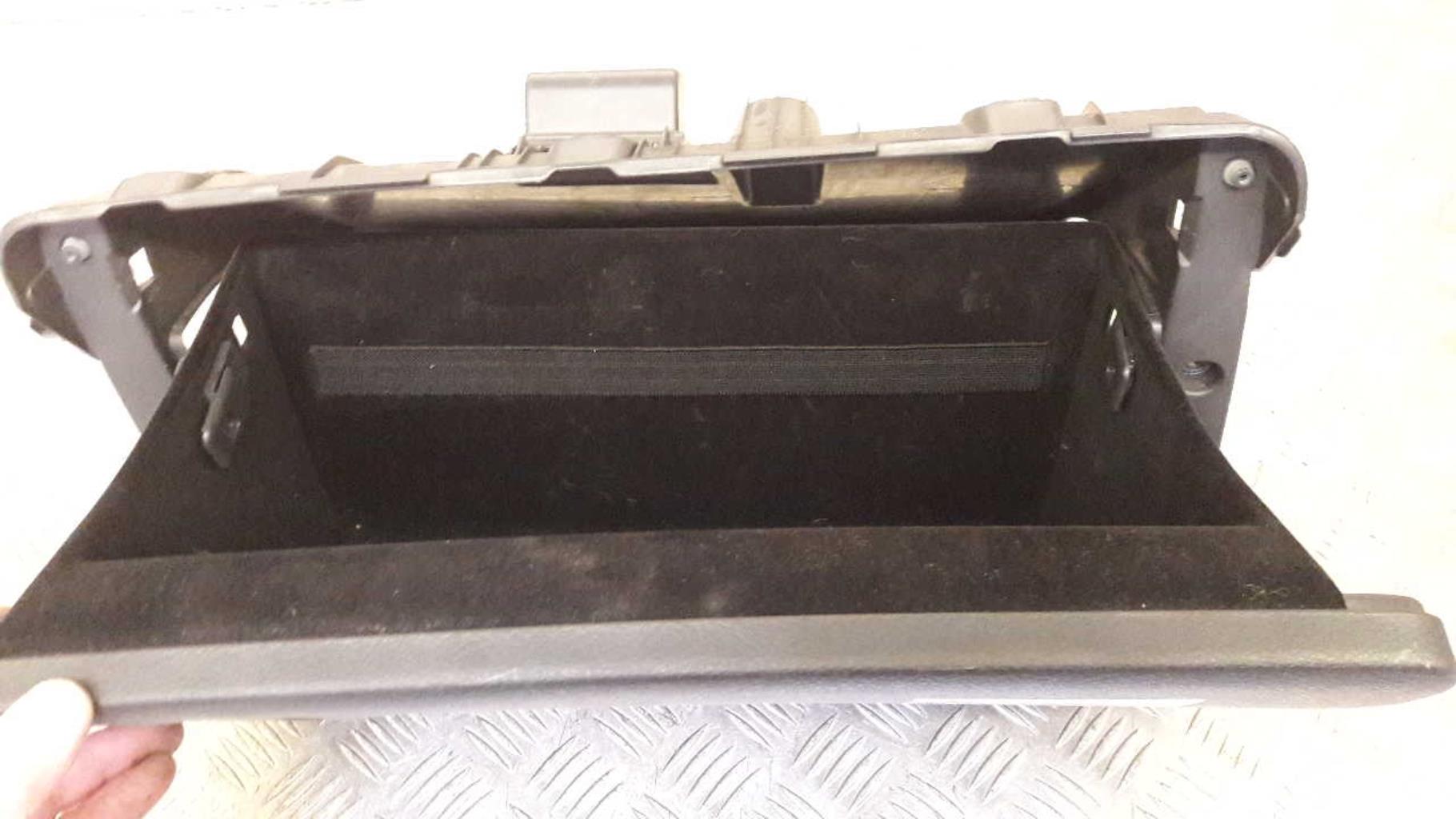 Boite a gants HYUNDAI SANTA FE 2 PHASE 1 Diesel - 1