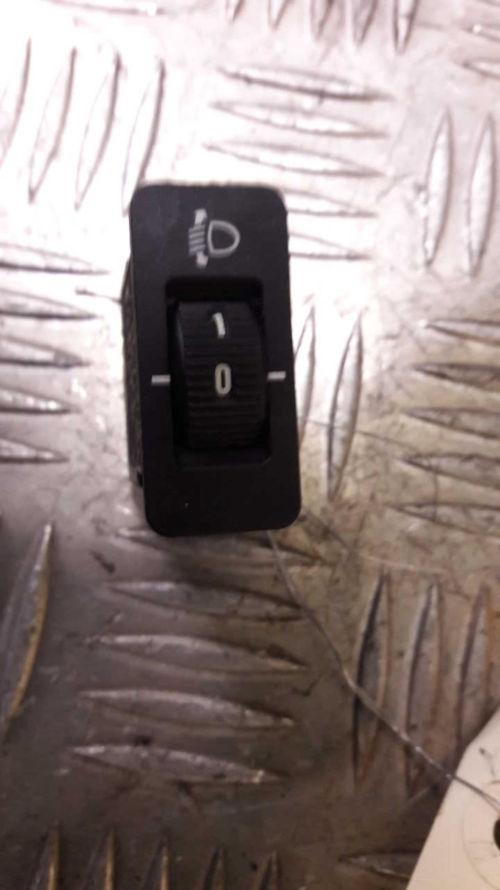 Commande de reglage hauteur de phare MINI MINI 1 R50/R53 PHASE 1 Essence - 1