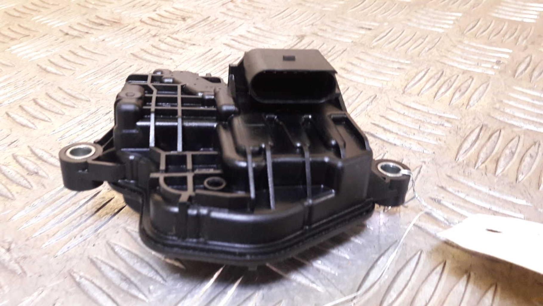 Pompe à eau VOLKSWAGEN GOLF 7 PHASE 2 Essence - 1