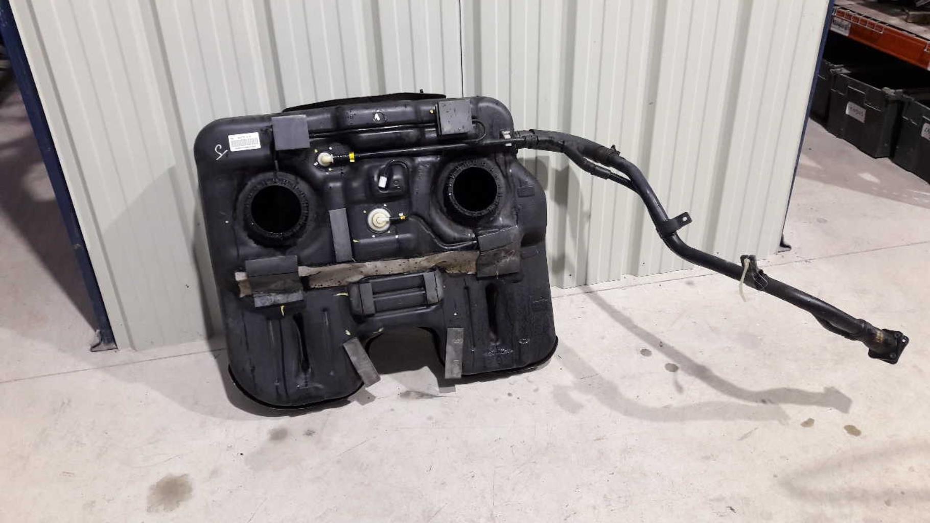 Reservoir HYUNDAI SANTA FE 2 PHASE 1 Diesel - 1