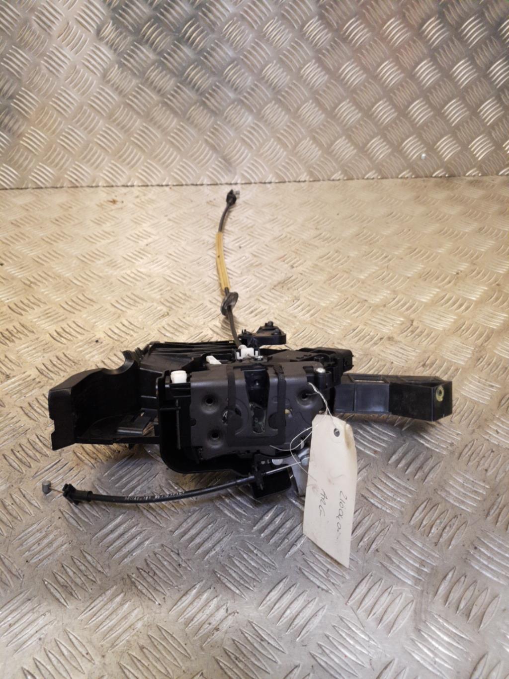 Serrure arriere gauche FORD FOCUS 2 PHASE 2 Diesel - 1