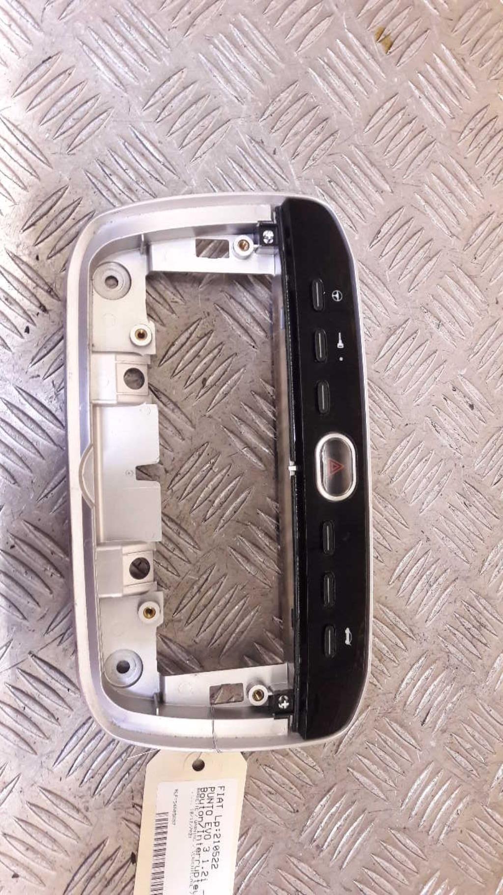 Bouton/Interrupteur FIAT PUNTO EVO 3 Essence - 1