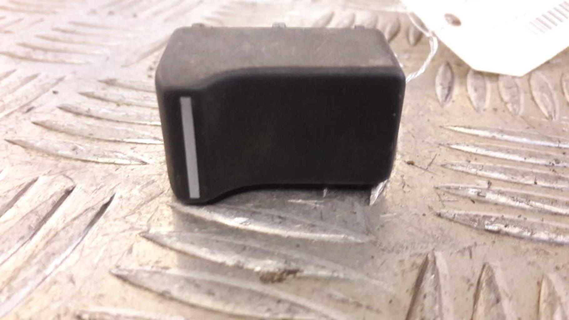 Bouton/Interrupteur RENAULT R4 FOURGONNETTE Essence - 1
