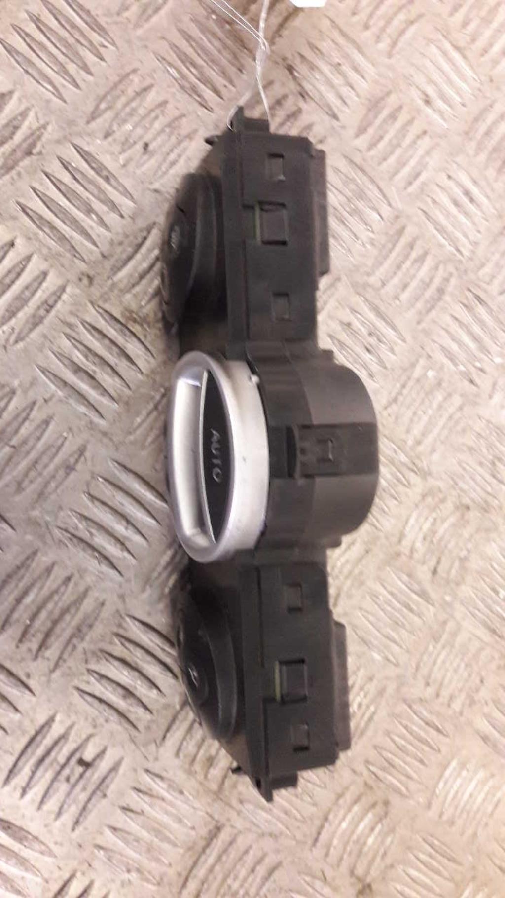 Commande chauffage RENAULT SCENIC 2 PHASE 1 Diesel - 1
