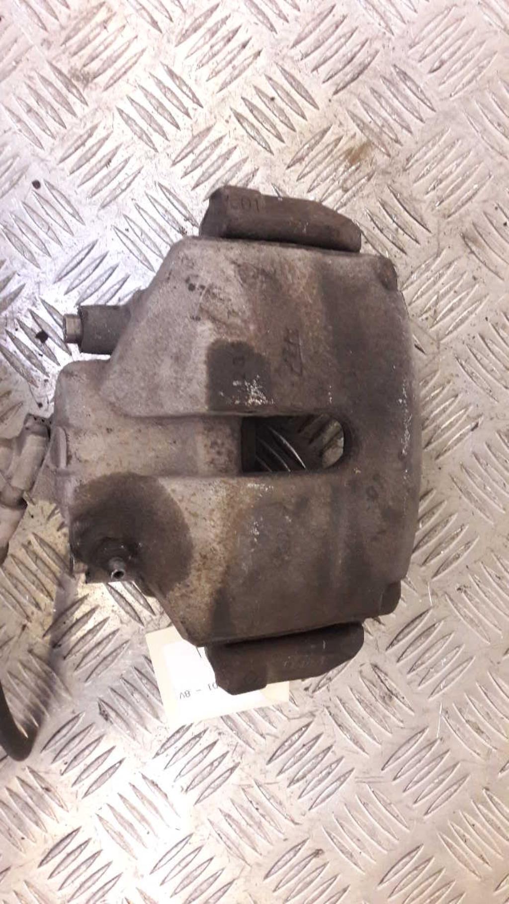 Etrier avant droit (freinage) AUDI A3 2 PHASE 1 Diesel - 1