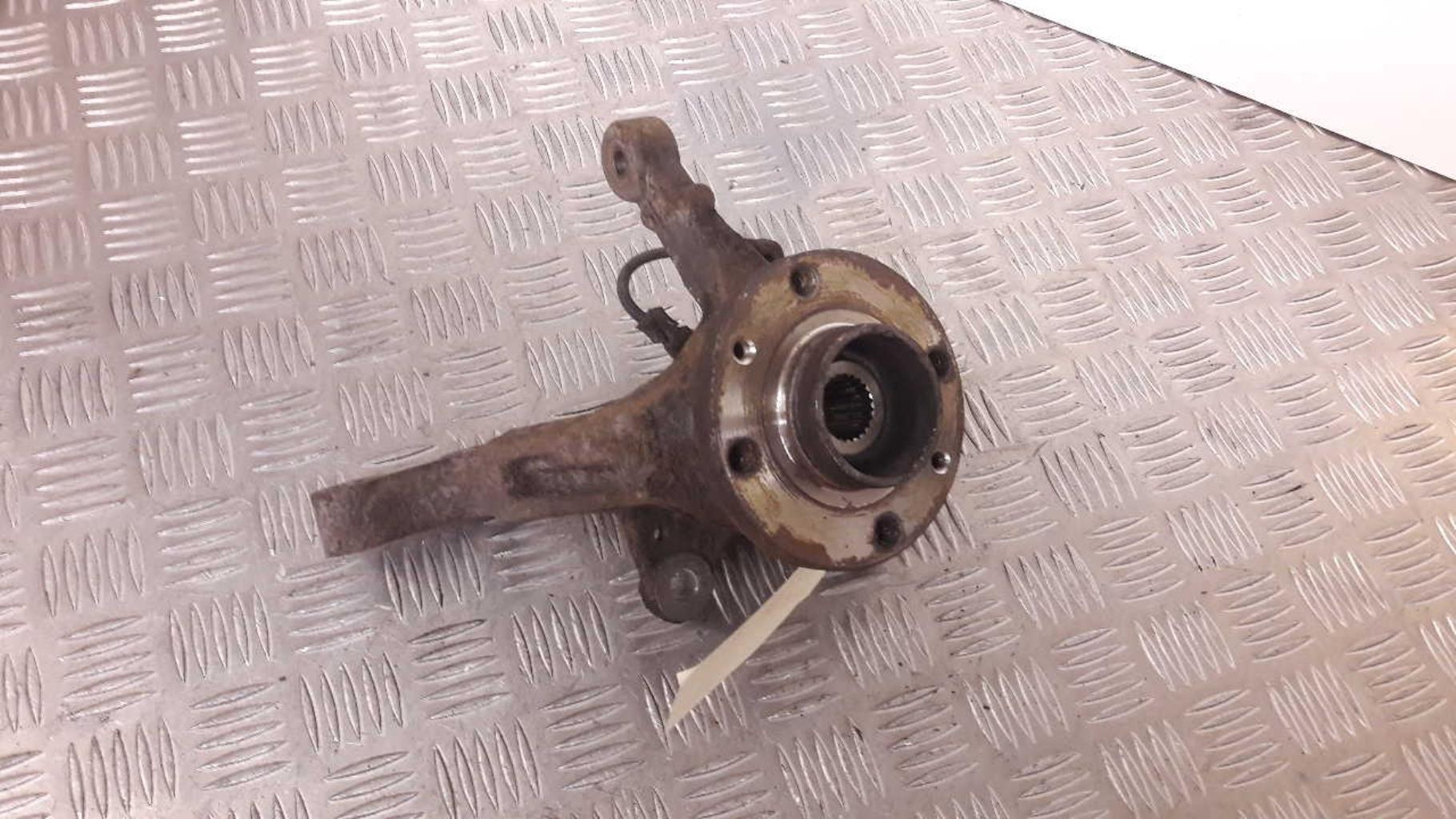 Pivot de moyeu avant gauche RENAULT CLIO 3 PHASE 2 Diesel - 1