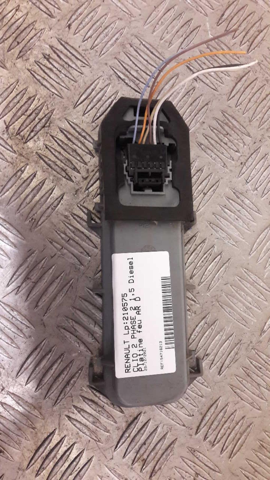Platine feu arriere droit RENAULT CLIO 2 PHASE 2 Diesel - 1
