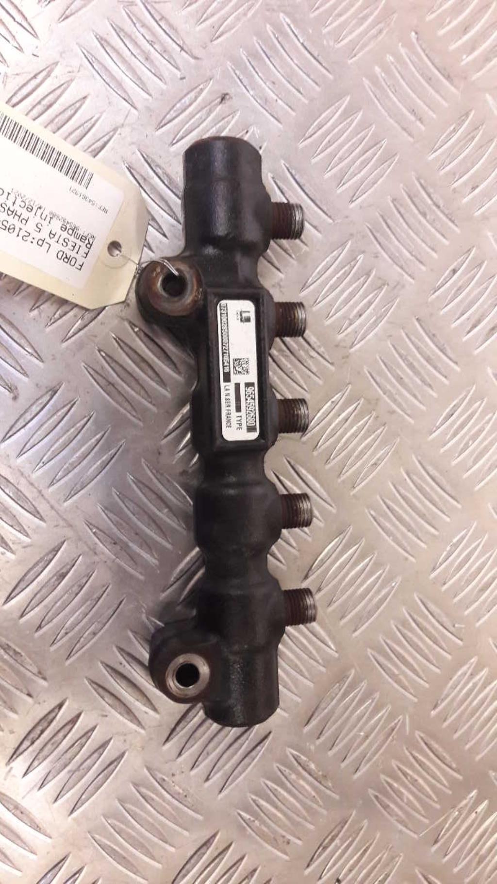 Rampe injection FORD FIESTA 5 PHASE 2 Diesel - 1
