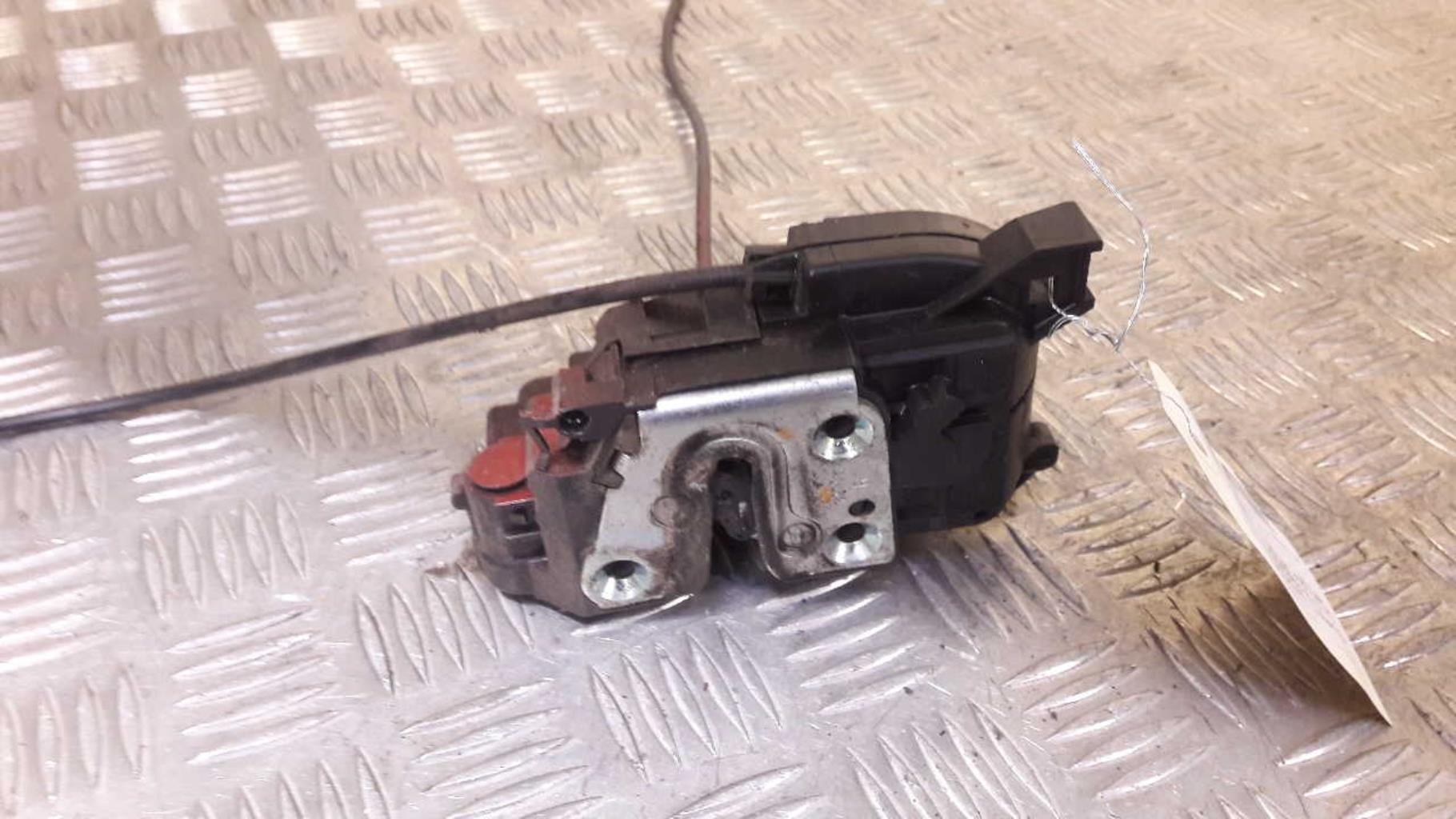 Serrure arriere droit RENAULT CLIO 3 PHASE 1 Diesel - 1